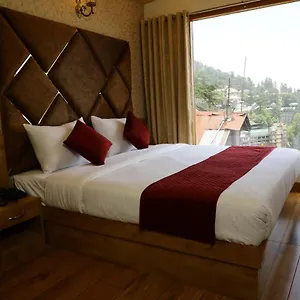 Dee Ess Residency Bed & Breakfast